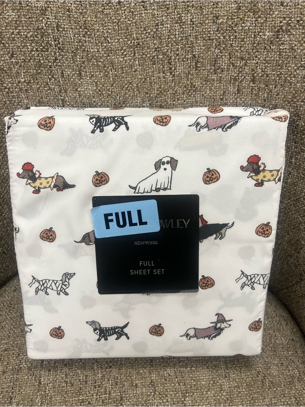 Cynthia Rowley Halloween Dachshund Doxie FULl Sheet Set